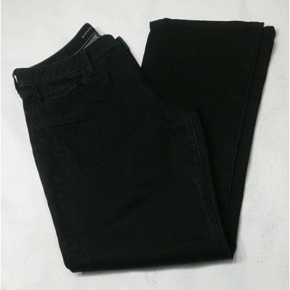 Banana Republic Women's 32 short stretch flare Jeans Pants size 32 S